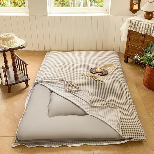 Japanese floor mattress futon - floor,